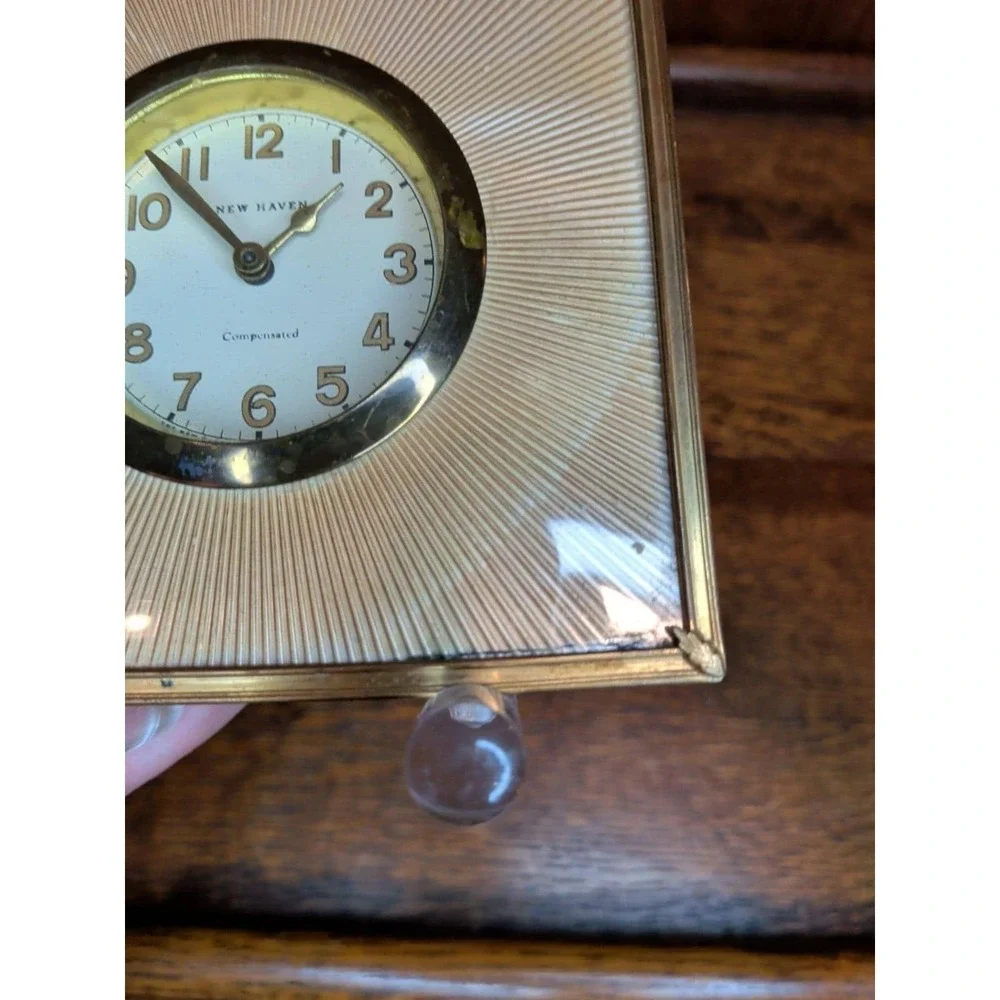 Working Lucite/Brass Sunburst Art Deco Vintage New Haven Compensated Desk Clock